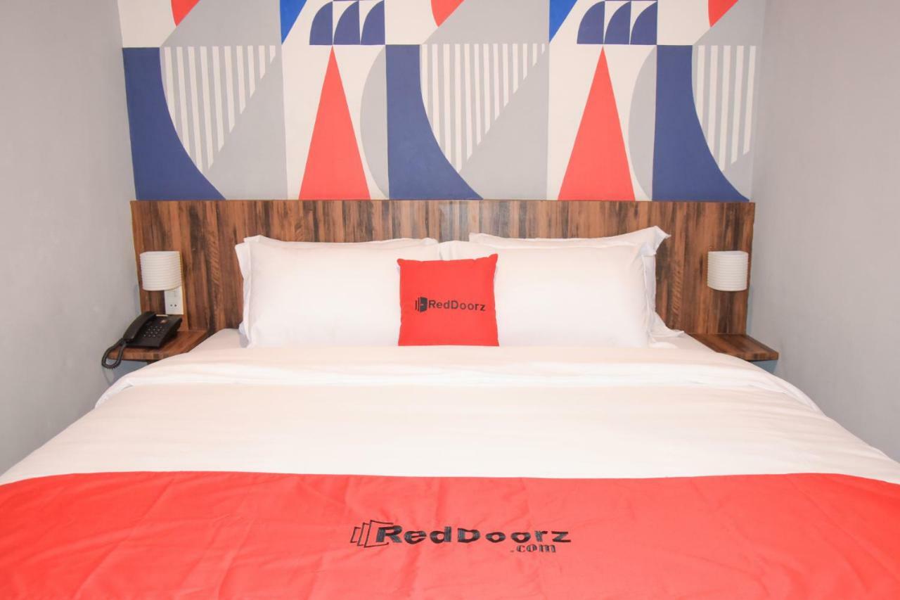 Reddoorz Plus Near Unimed Medan Buitenkant foto